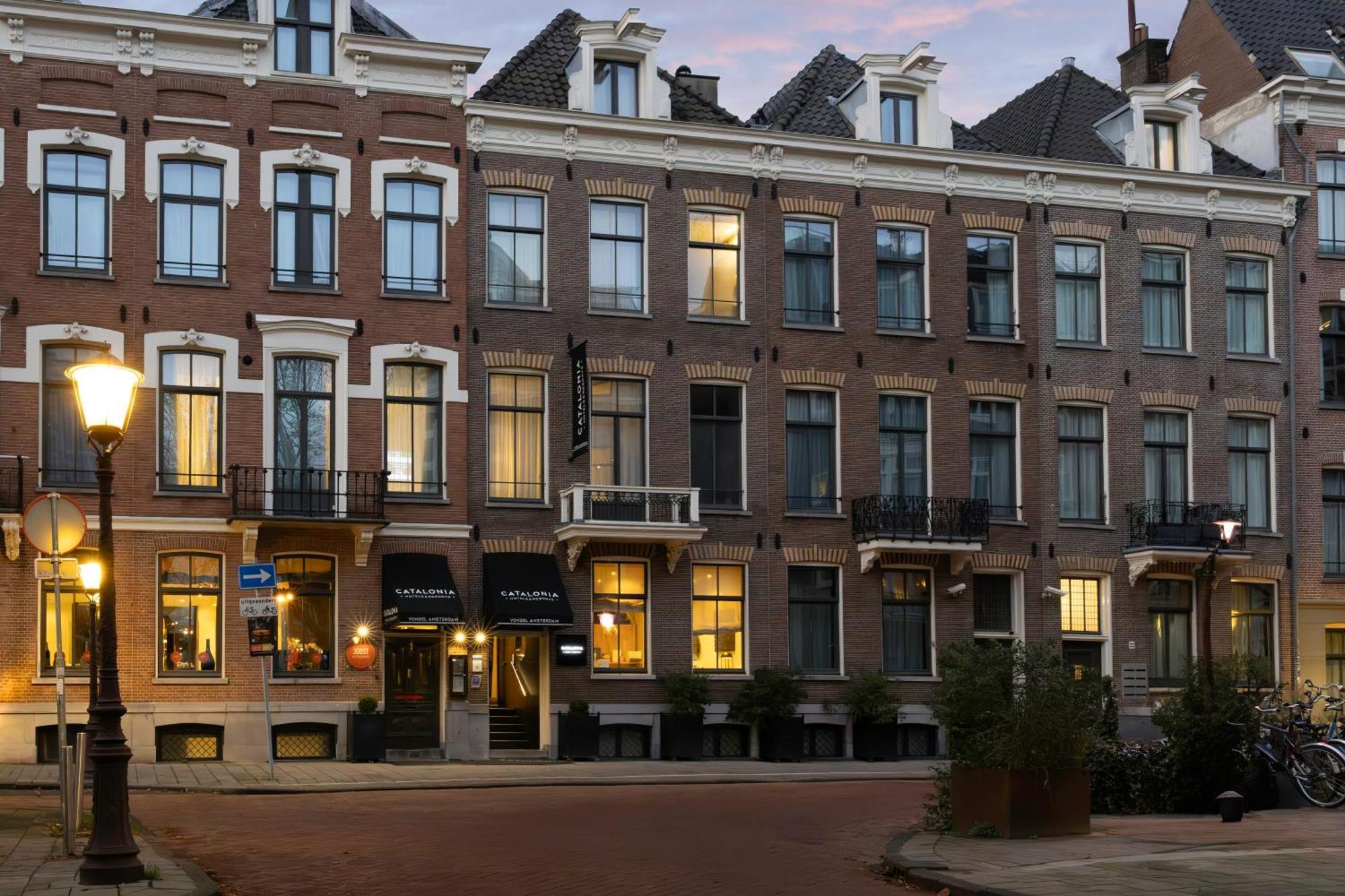 Catalonia Vondel Amsterdam Hotel Exterior photo